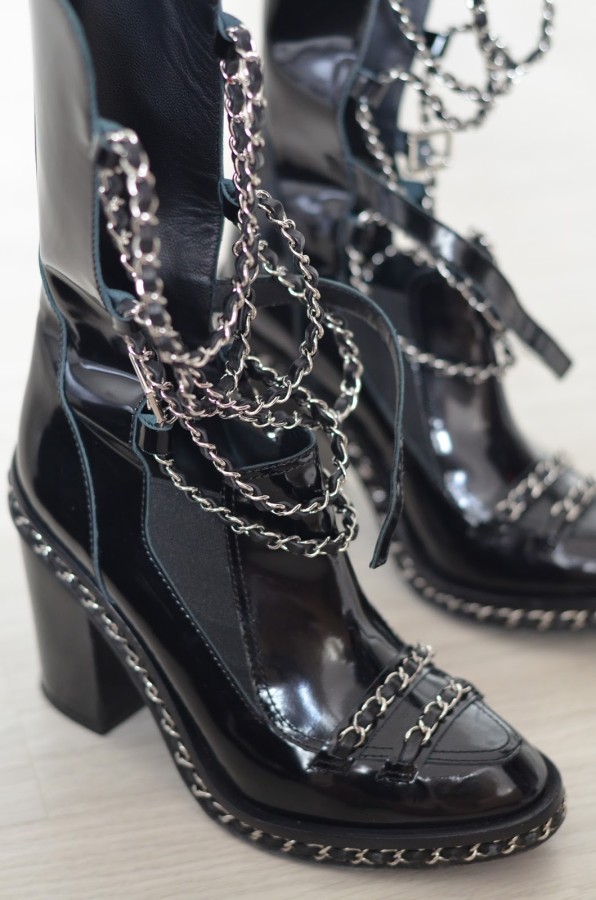 NEW IN: CHANEL RUNWAY CHAIN BOOTS